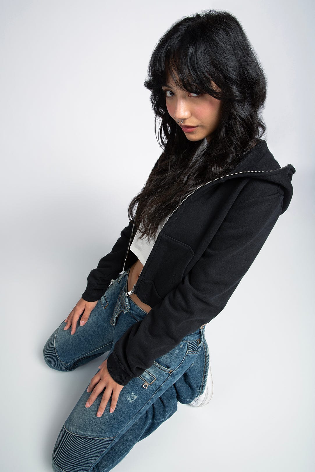 Cropped Full Zip Body Bag Hoodie - Image 9
